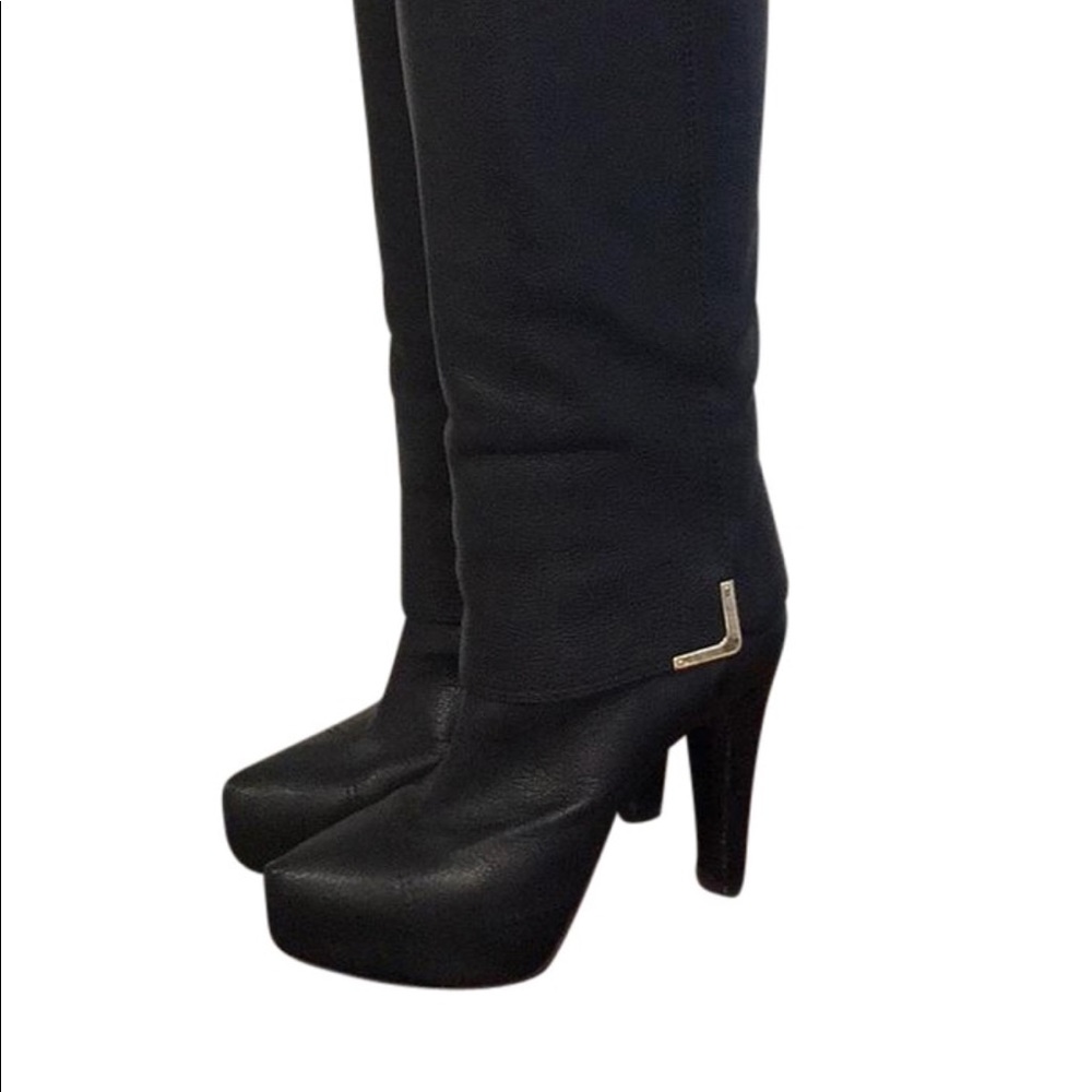 Authentic Louis Vuitton Queen Boots